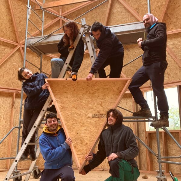 Formation Préqualifiante : Construction d’un dôme Géodésique !