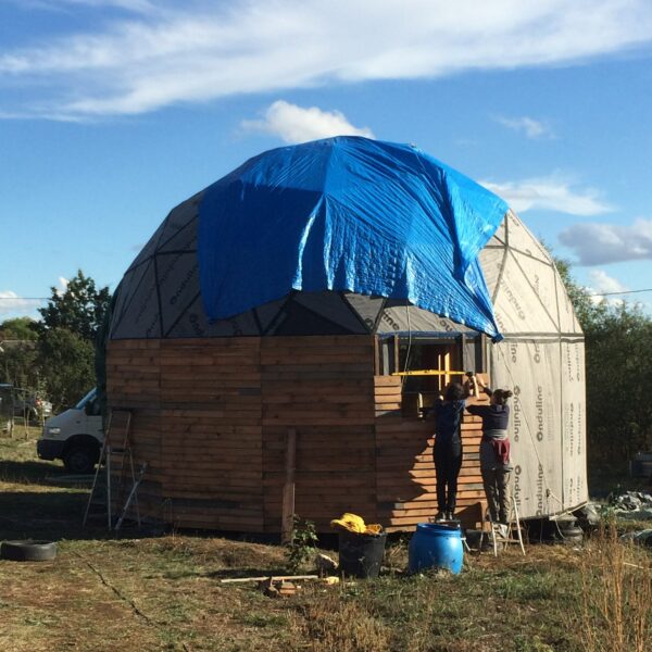Retour sur le chantier « à la rencontre des habitats légers » avec Olivier Dauch de La Maison Voyageuse